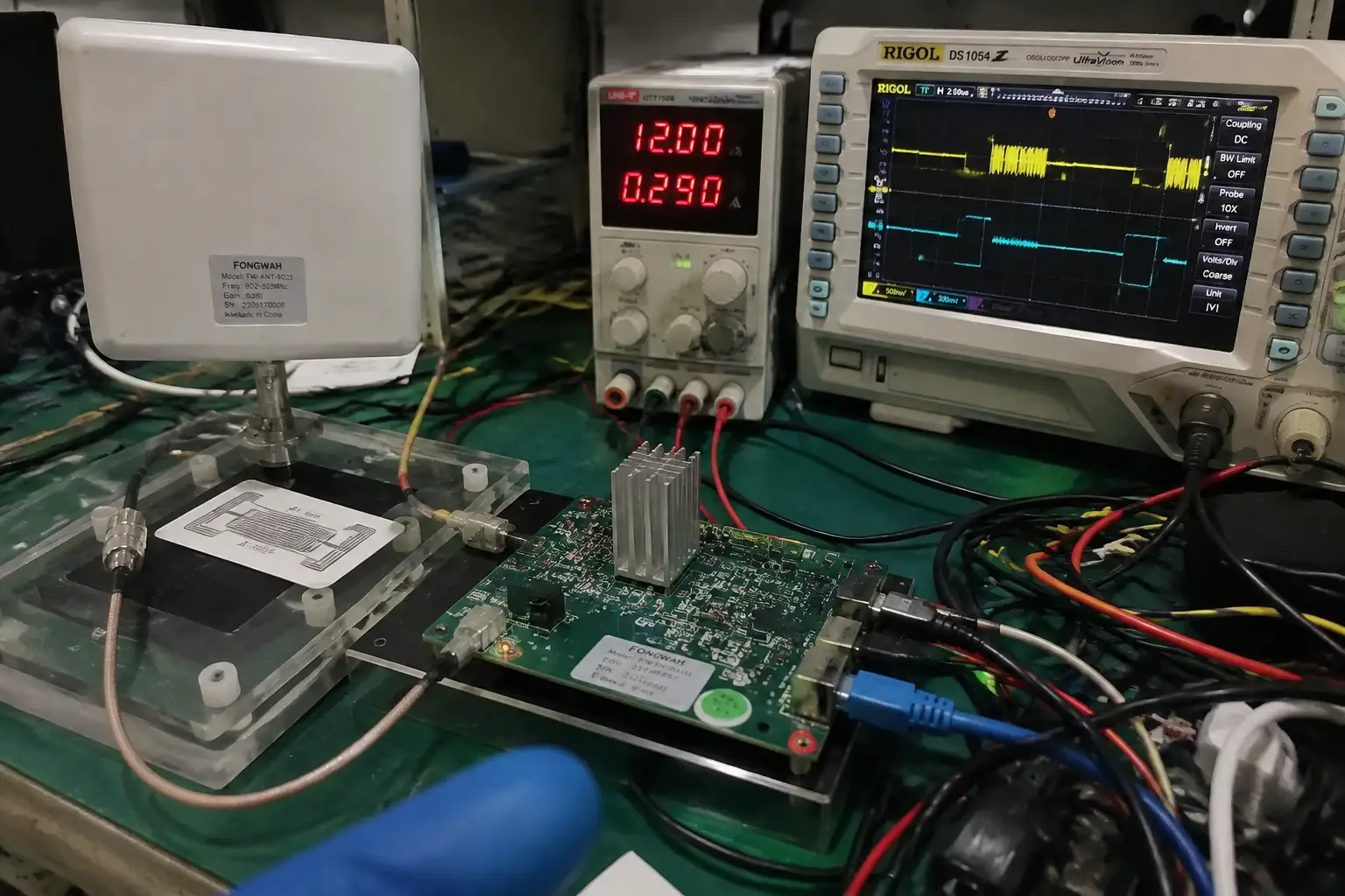 An RFID reader sending a signal to a passive tag